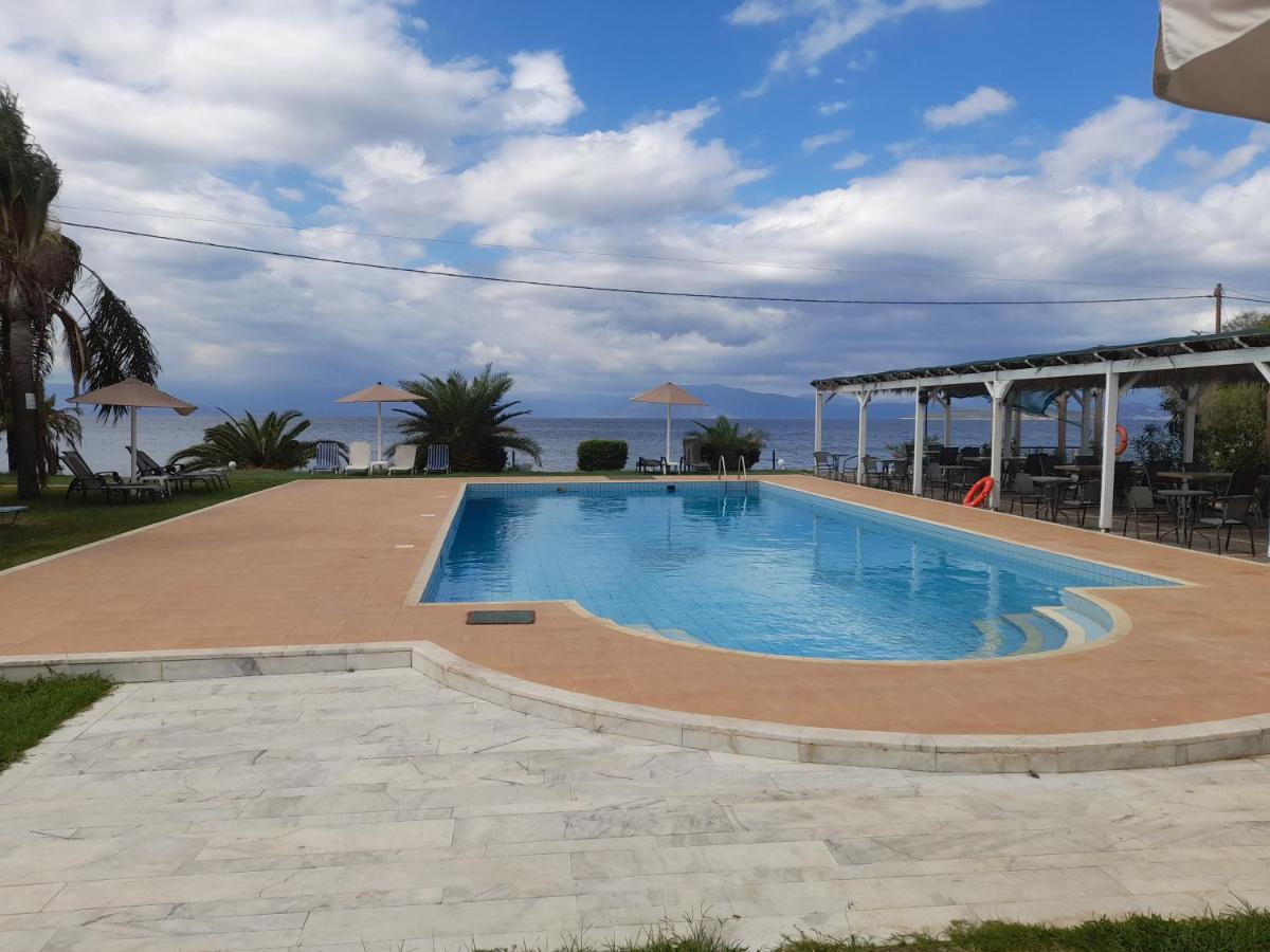 Hotel Iria Beach Exterior photo